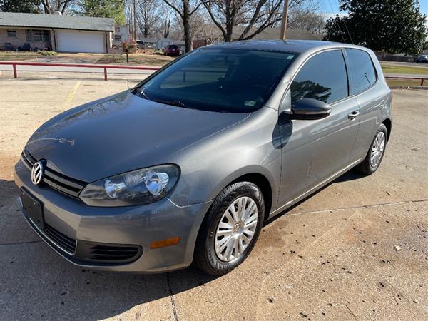2013 Volkswagen Golf 2.5L 2-Door PZEV