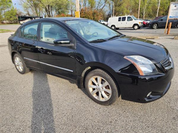 2012 Nissan Sentra's photo