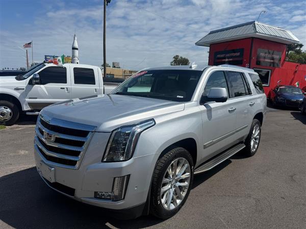 2018 Cadillac Escalade Luxury 4WD
