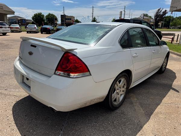 2012 Chevrolet Impala LT's photo