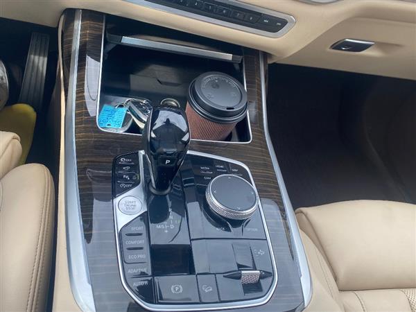 2019 BMW X7 40i - Photo 17