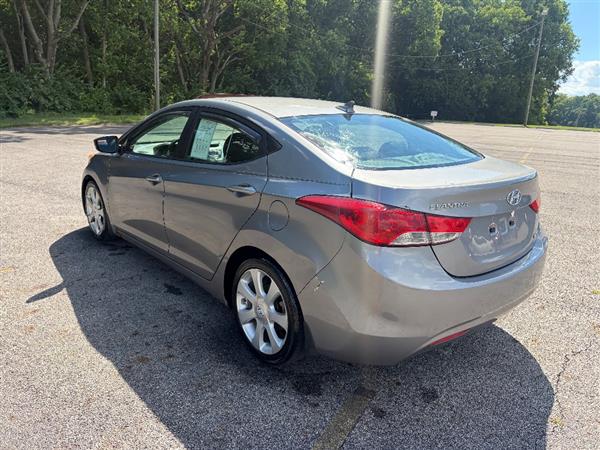 2012 Hyundai Elantra Limited - Photo 6