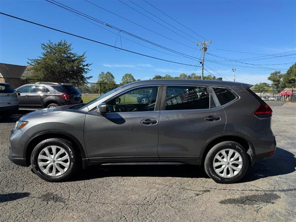 2018 Nissan Rogue S - Photo 11