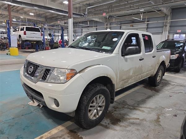 2018 Nissan Frontier SV Crew Cab 2WD
