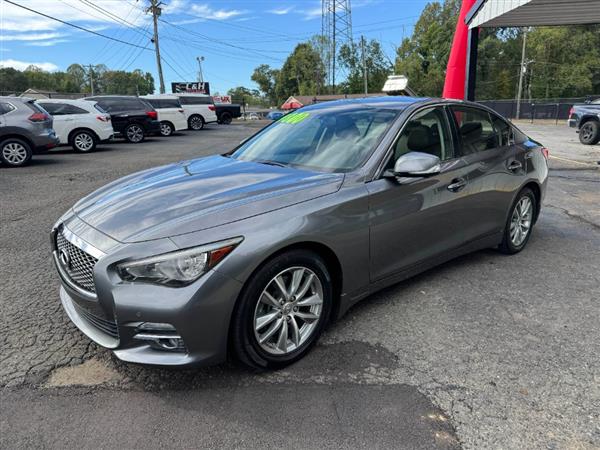 2017 INFINITI Q50