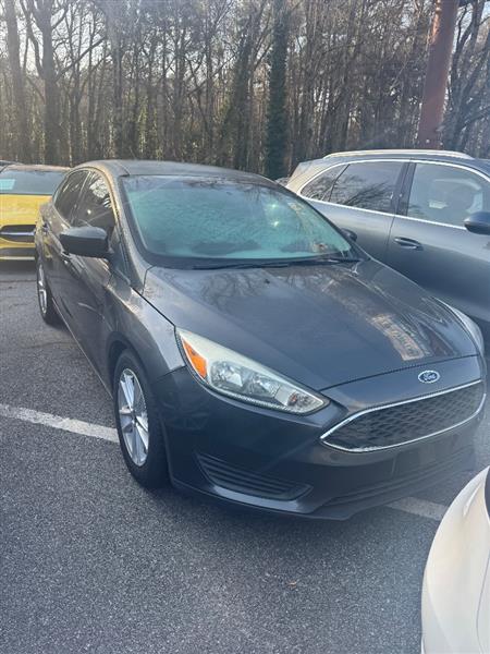 2018 Ford Focus SE Sedan