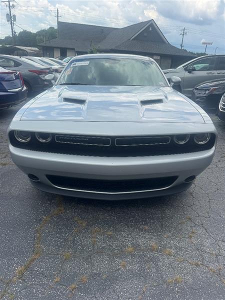 2019 Dodge Challenger SXT