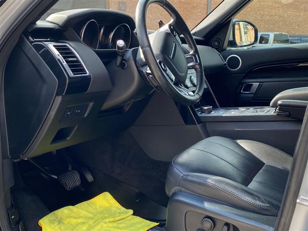 2020 Land Rover Discovery SE - Photo 7