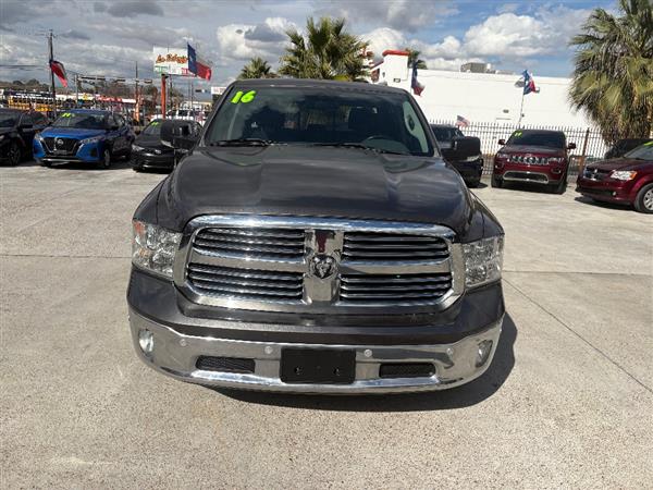 2016 Ram 1500 SLT Crew Cab SWB 2WD