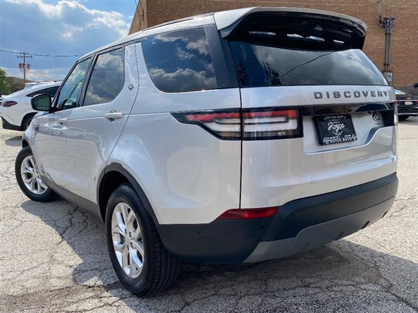 2020 Land Rover Discovery SE - Photo 4
