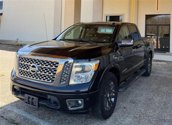 2017 Nissan Titan