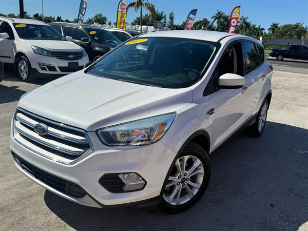 2017 Ford Escape SE FWD