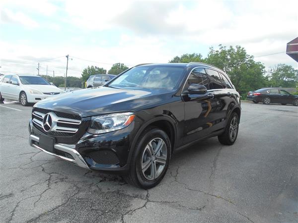 2017 Mercedes Benz GLC300