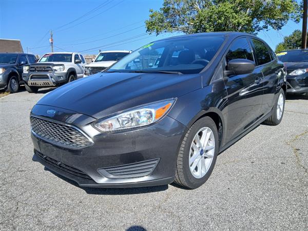 2018 Ford Focus SE Sedan