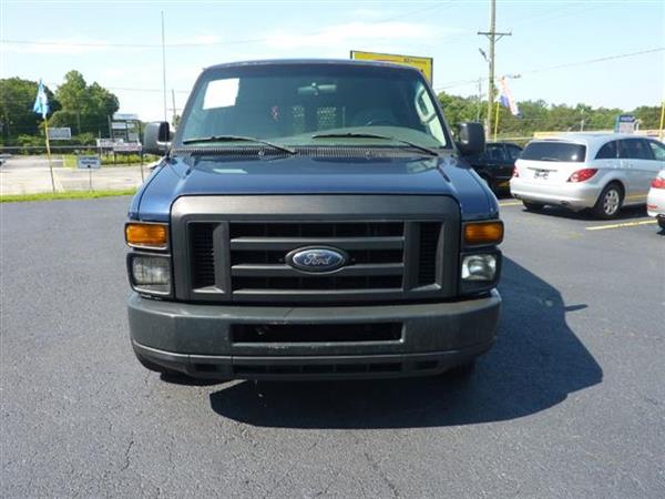 2008 Ford E-Series Econoline Van Commercial