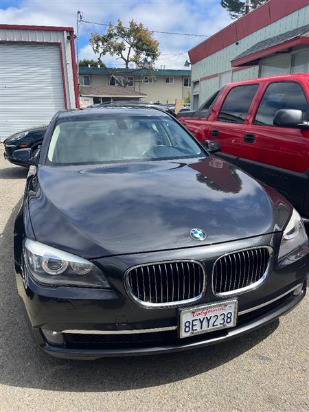 2010 BMW 7 Series 750i