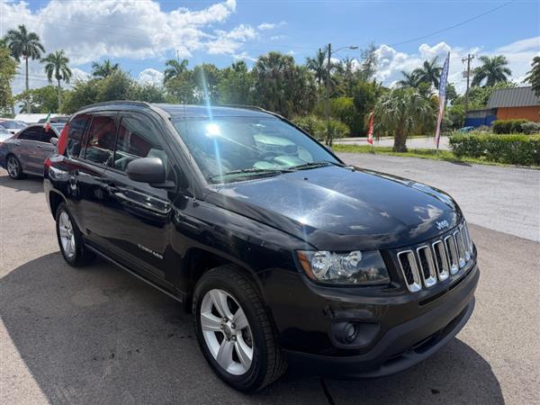 2017 Jeep Compass Sport's photo