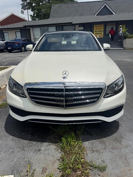 2019 Mercedes Benz E300