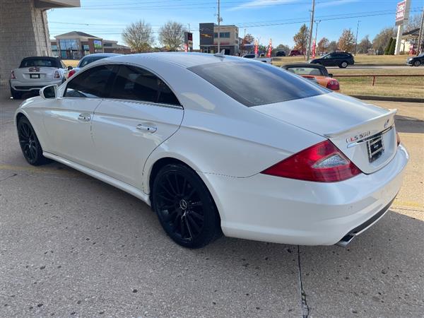 2010 Mercedes-Benz CLS-Class CLS550's photo