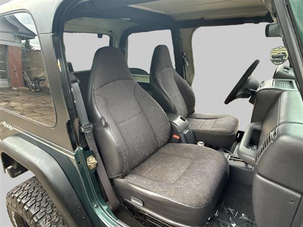 2001 Jeep Wrangler SPORT - Photo 11