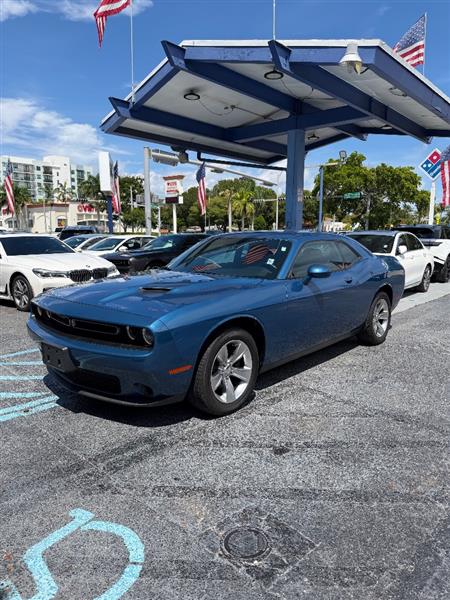 2021 Dodge Challenger SXT