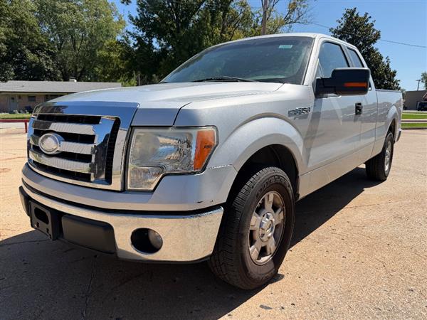2009 Ford F-150 XLT SuperCab RWD