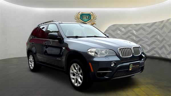 2012 BMW X5 xDrive35i Premium's photo