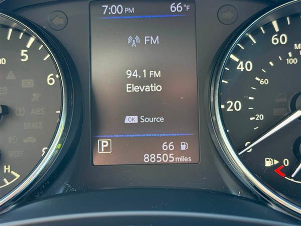 2018 Nissan Rogue S - Photo 16