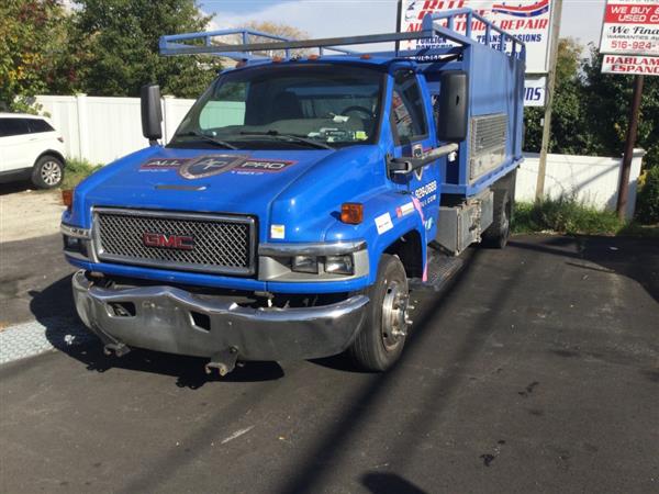 2004 GMC C4C042 -