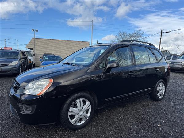 2009 Kia Rondo