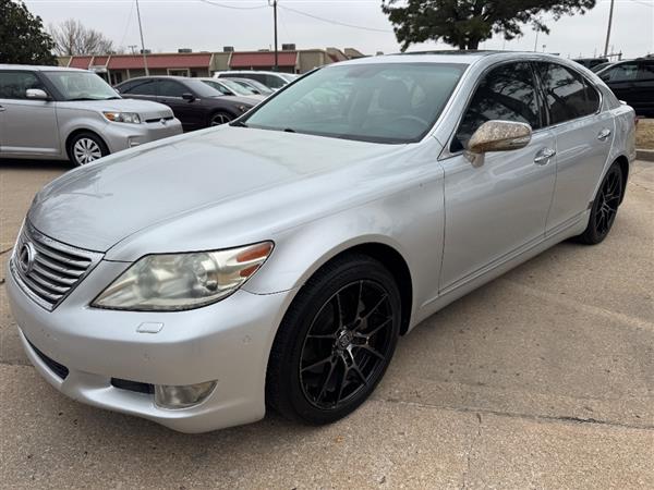 2010 Lexus LS 460 Sedan