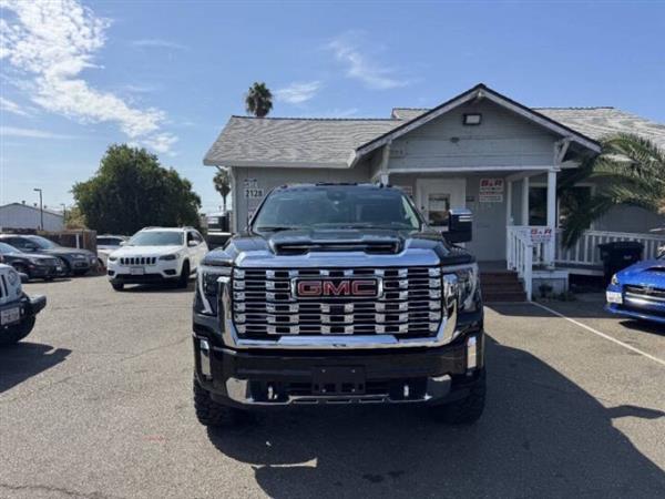 2024 GMC Sierra 3500HD Denali Crew Cab Long Box 4WD