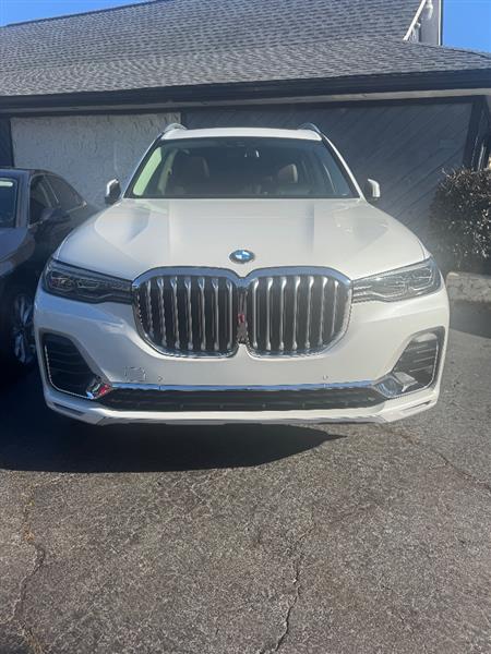 2020 BMW X7 xDrive40i