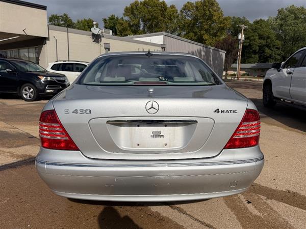 2006 Mercedes-Benz S-Class