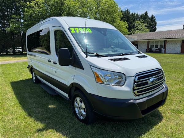 2019 Ford Transit 350 XLT Med Roof Sliding Pass. 148's photo