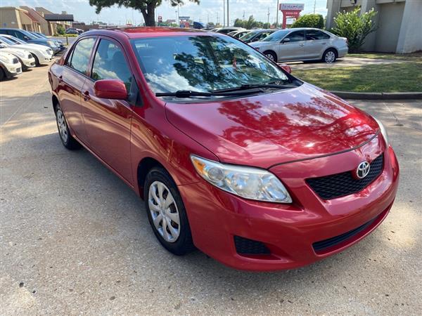 2010 Toyota Corolla LE photo 2