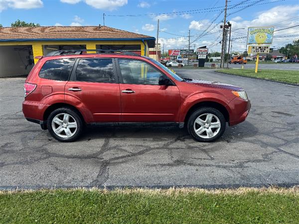 2010 Subaru Forester X Limited - Photo 3