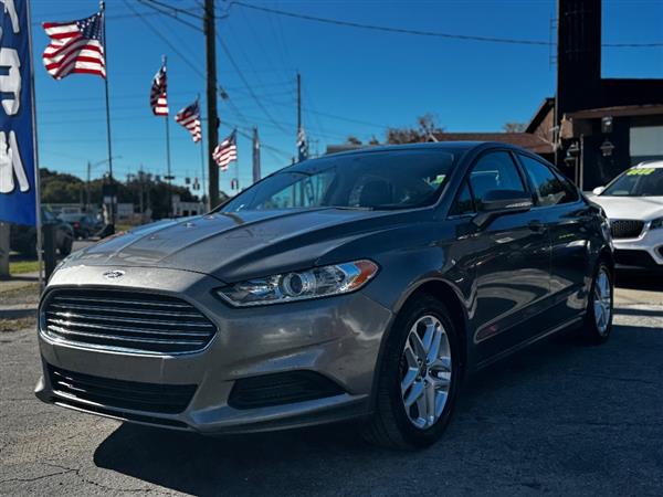 2013 Ford Fusion SE