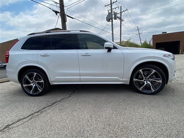 2019 Volvo XC90 T6 Momentum AWD's photo