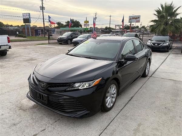2018 Toyota Camry LE