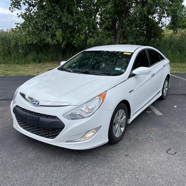 2015 Hyundai Sonata Hybrid Sedan