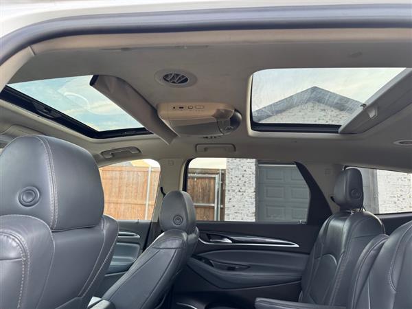 2018 Buick Enclave Premium - Photo 12