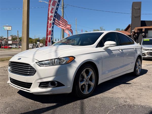 2015 Ford Fusion SE