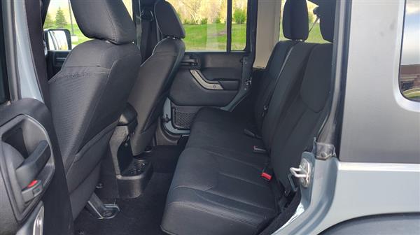 2015 Jeep Wrangler Unlimited Sport - Photo 12