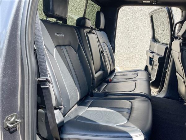 2020 Ford F-450 Super Duty Platinum - Photo 16