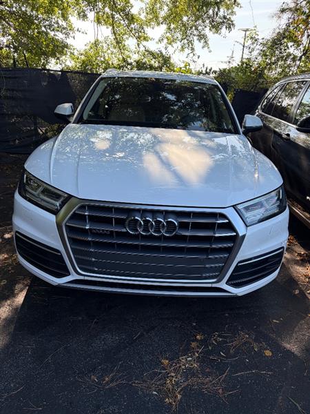 2018 Audi Q5 2.0T Premium Plus quattro