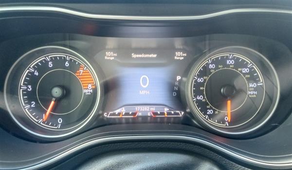 2019 Jeep Cherokee Trailhawk - Photo 19