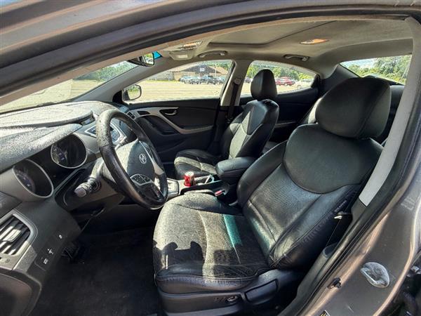 2012 Hyundai Elantra Limited - Photo 10