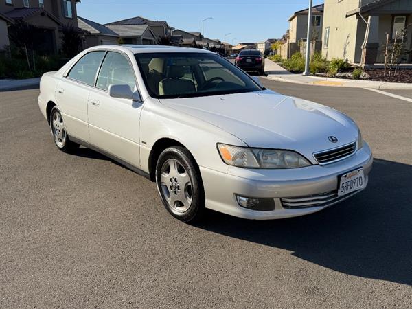 2001 Lexus ES 300 Sedan