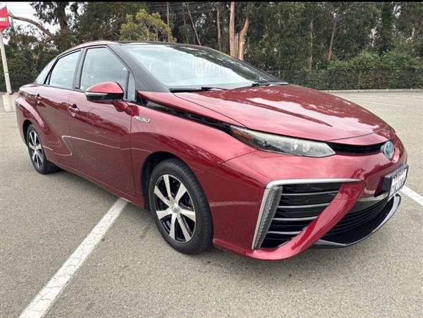 2018 Toyota Mirai Sedan